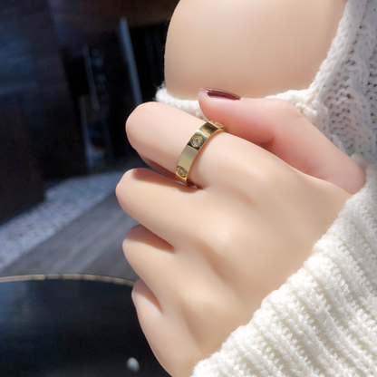 ETERNITY DIAMOND RING | GOLD
